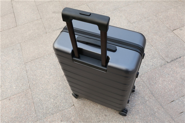 Xiaomi 90 Minutes Suitcase - Thevipmi - First Xiaomi Online Store In ...